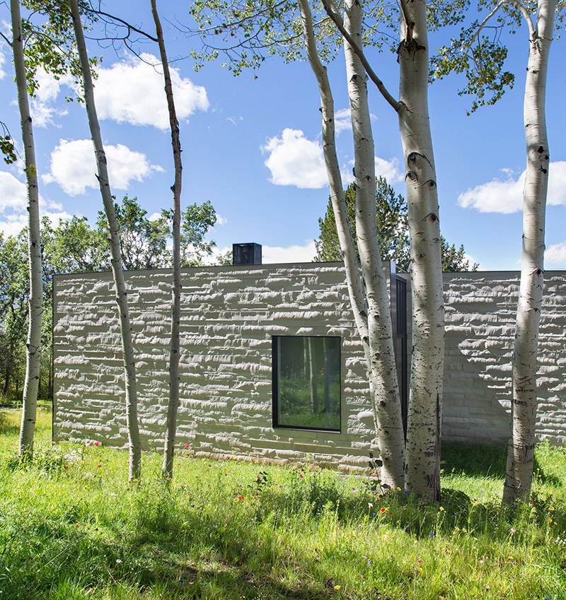 ridge-house-rowland-broughton-architecture-stone-colorado-usa_dezeen_2364_col_2.jpg