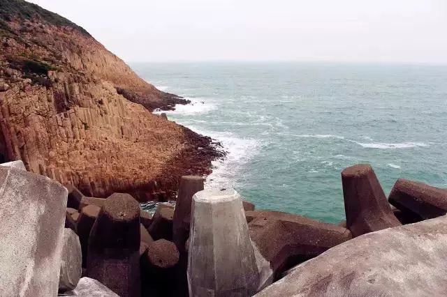 裸辞建筑师开始了流浪，他见到了那些让他想学建筑的风景