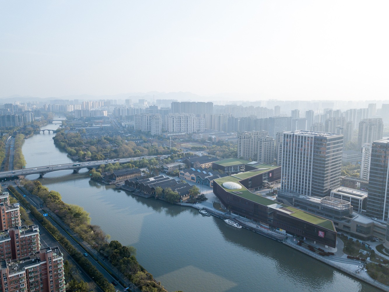 1建筑鸟瞰，aerial_view.jpg