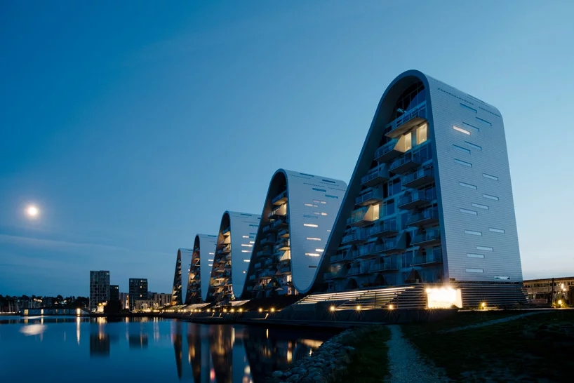 henning-larsen-architects-the-wave-apartment-completion-denmark-designboom-4.webp.jpg