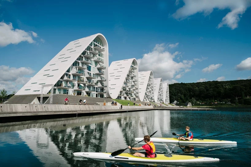 henning-larsen-architects-the-wave-apartment-completion-denmark-designboom-5.webp.jpg