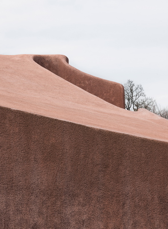 调整大小 muttenz-water-treatment-plant-oppenheim-architecture-industrial-switzerland_dezeen_2364_col_1.jpg