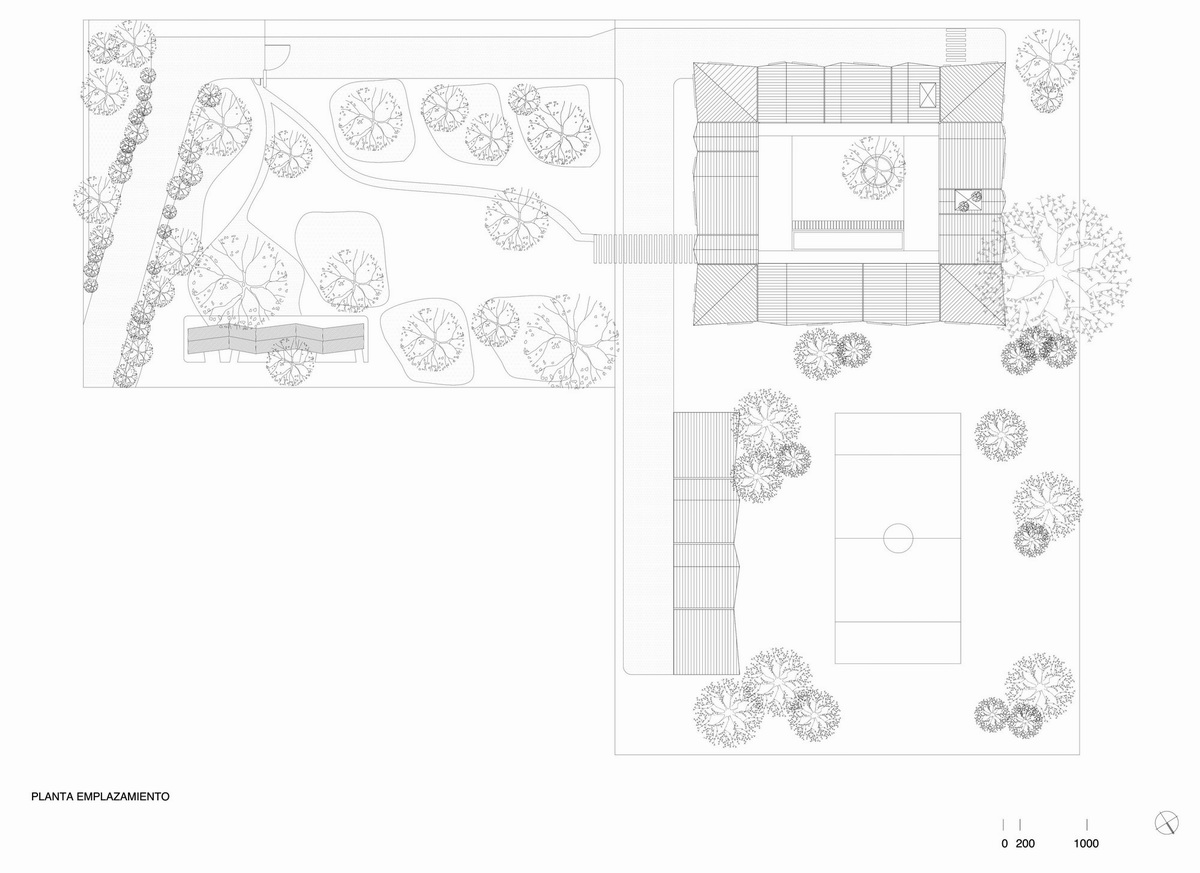 调整大小 24_Casa_El_Cortijo_press_04-EMPLAZAMIENTO.jpg