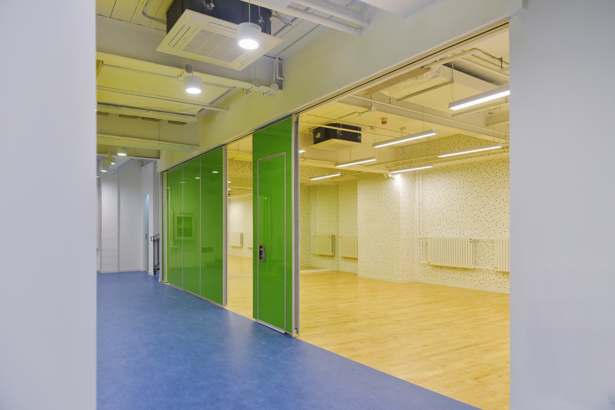 h2 ETU School_dancing studio_Xuan Li.jpg