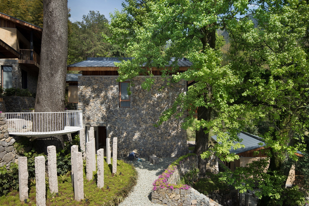 调整大小 07展现出中国乡村独有的美感，presented unique beauty of Chinese countryside without redundant decorating.jpg