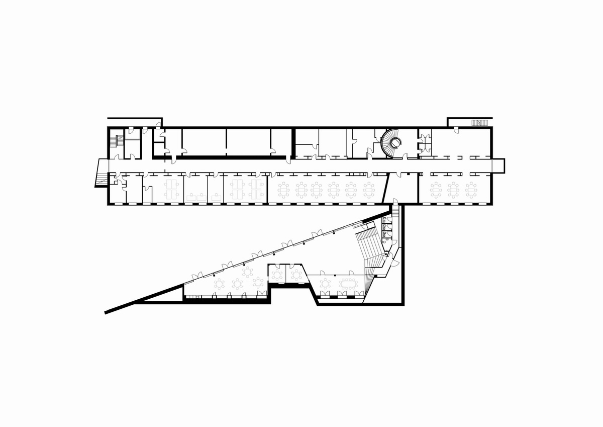 调整大小 19_Red_Cross_Volunteer_House_lower_floor_plan_1-100_credit_COBE-01.jpg