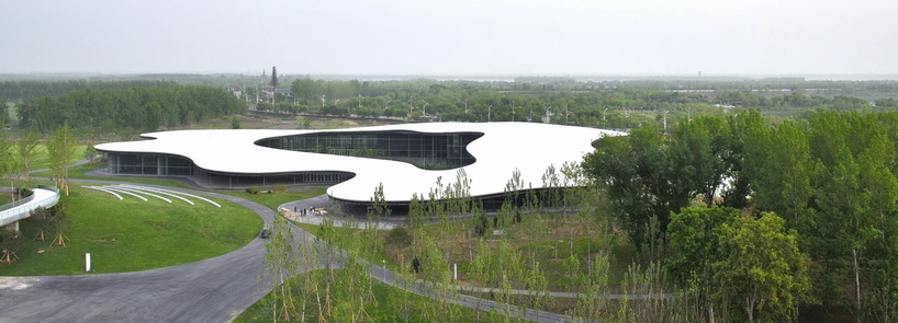 调整大小 ryue-nishizawa-jining-fine-arts-museum-designboom-1800.webp.jpg