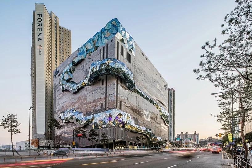 oma-galleria-in-gwanggyo-department-store-south-korea-designboom-2.webp.jpg