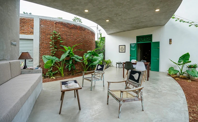 chathurika-kulasinghe-cul-de-sac-residence-sri-lanka-designboom-03.webp.jpg