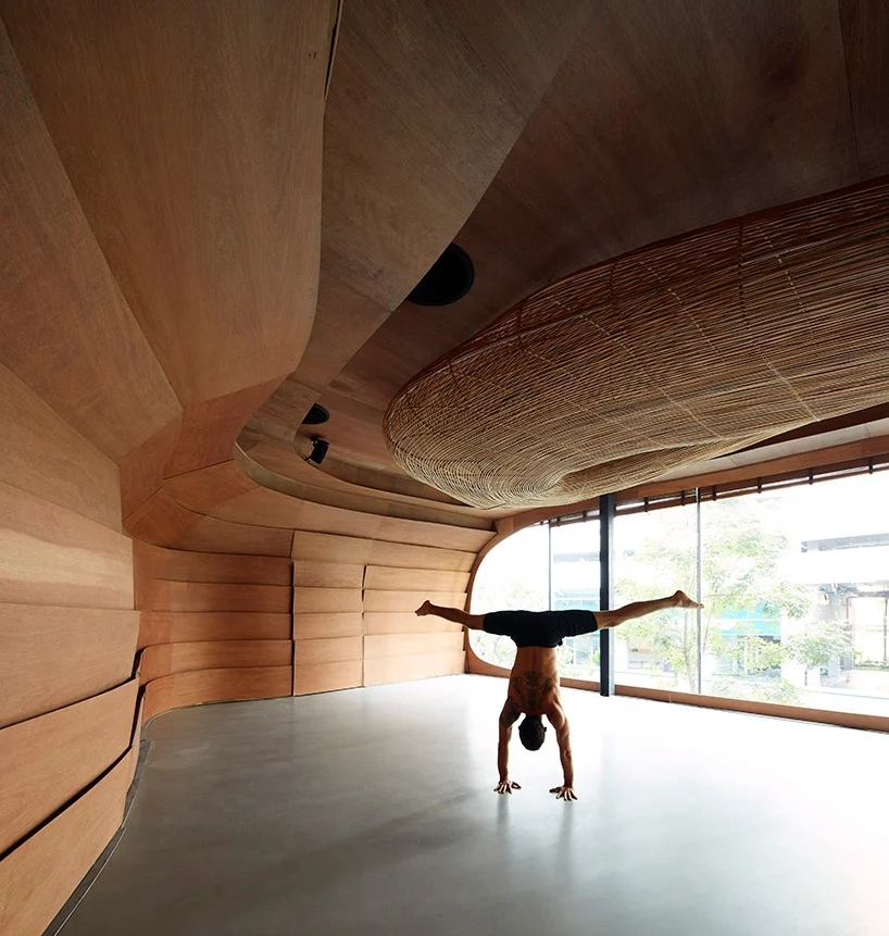 enter-projects-asia-vikasa-bangkok-yoga-studio-headquarters-designboom-03-1.webp.jpg