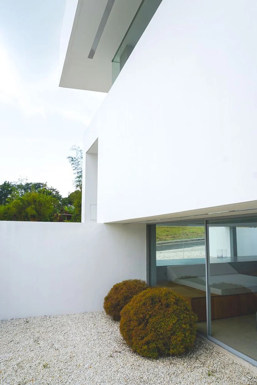 jim-caumeron-design-panorama-house-philippines-designboom-002.webp.jpg