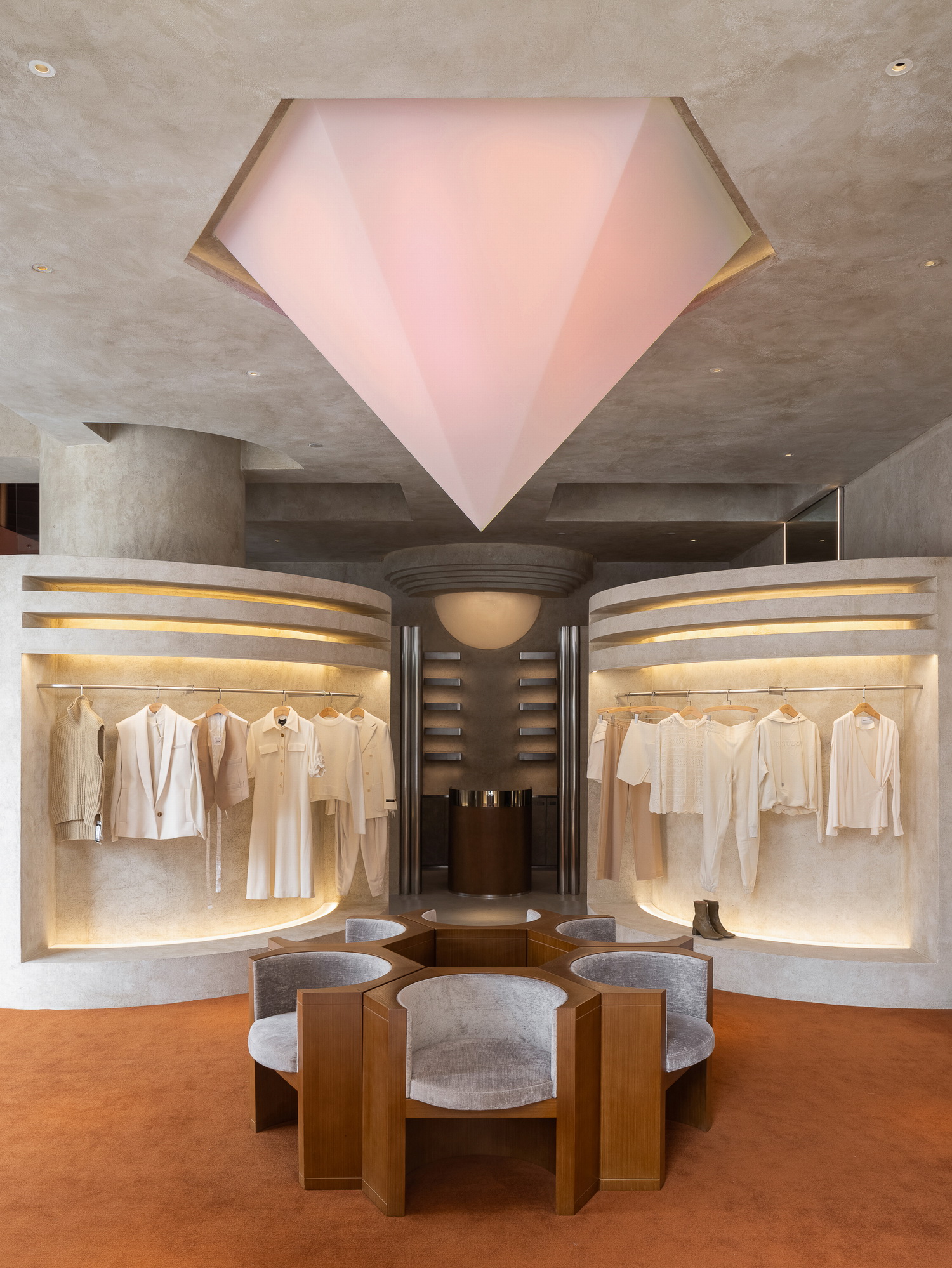 01 衣物展示区 Clothing display area _ 邵峰.JPG