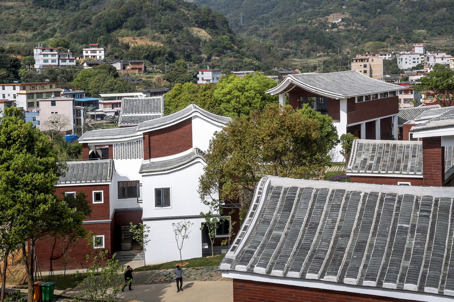 探索乡居营造的新模式：永春县新时代农村社区 / 三文建筑