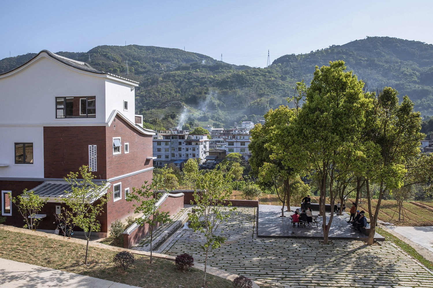 探索乡居营造的新模式：永春县新时代农村社区 / 三文建筑